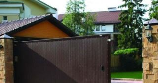 Купить откатные ворота раздвижные Карпинск, цена от 2825 руб.