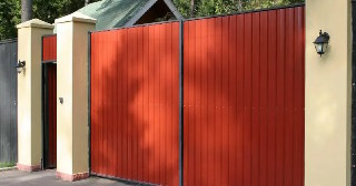 Купить ворота из профнастила Карпинск, цена от 4132 руб.